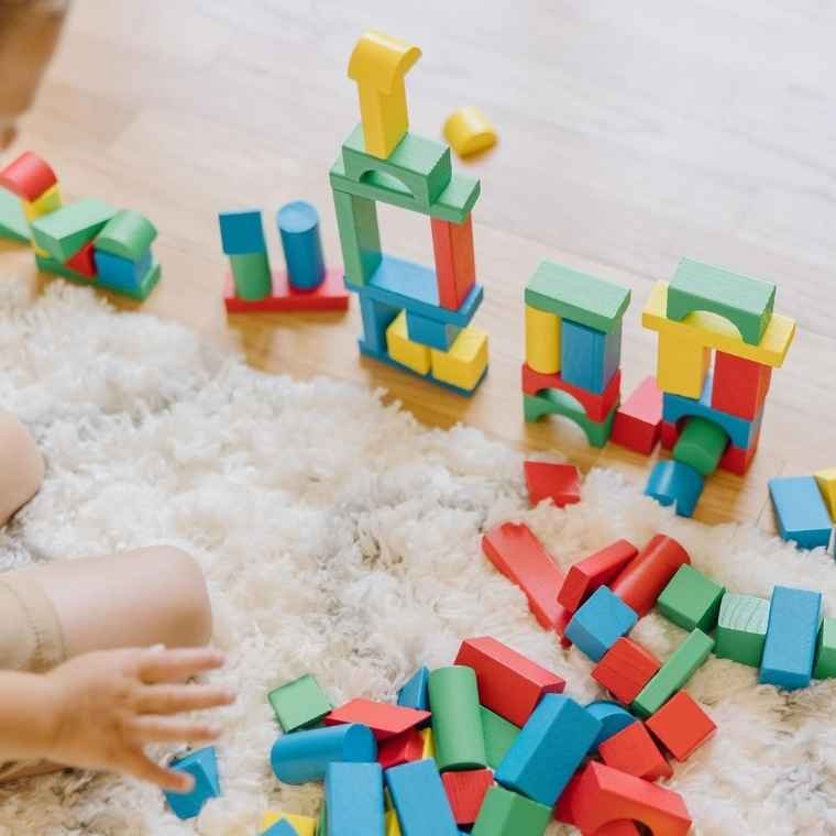 Melissa & Doug Wooden Building Blocks Set Review: Classic Educational Toy for Young Minds